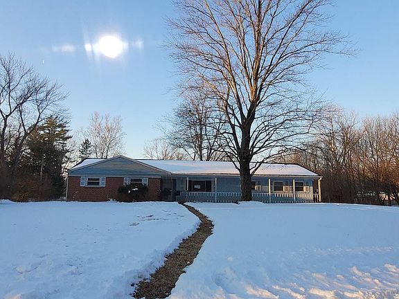 3rd image of 1749 W 73rd Pl