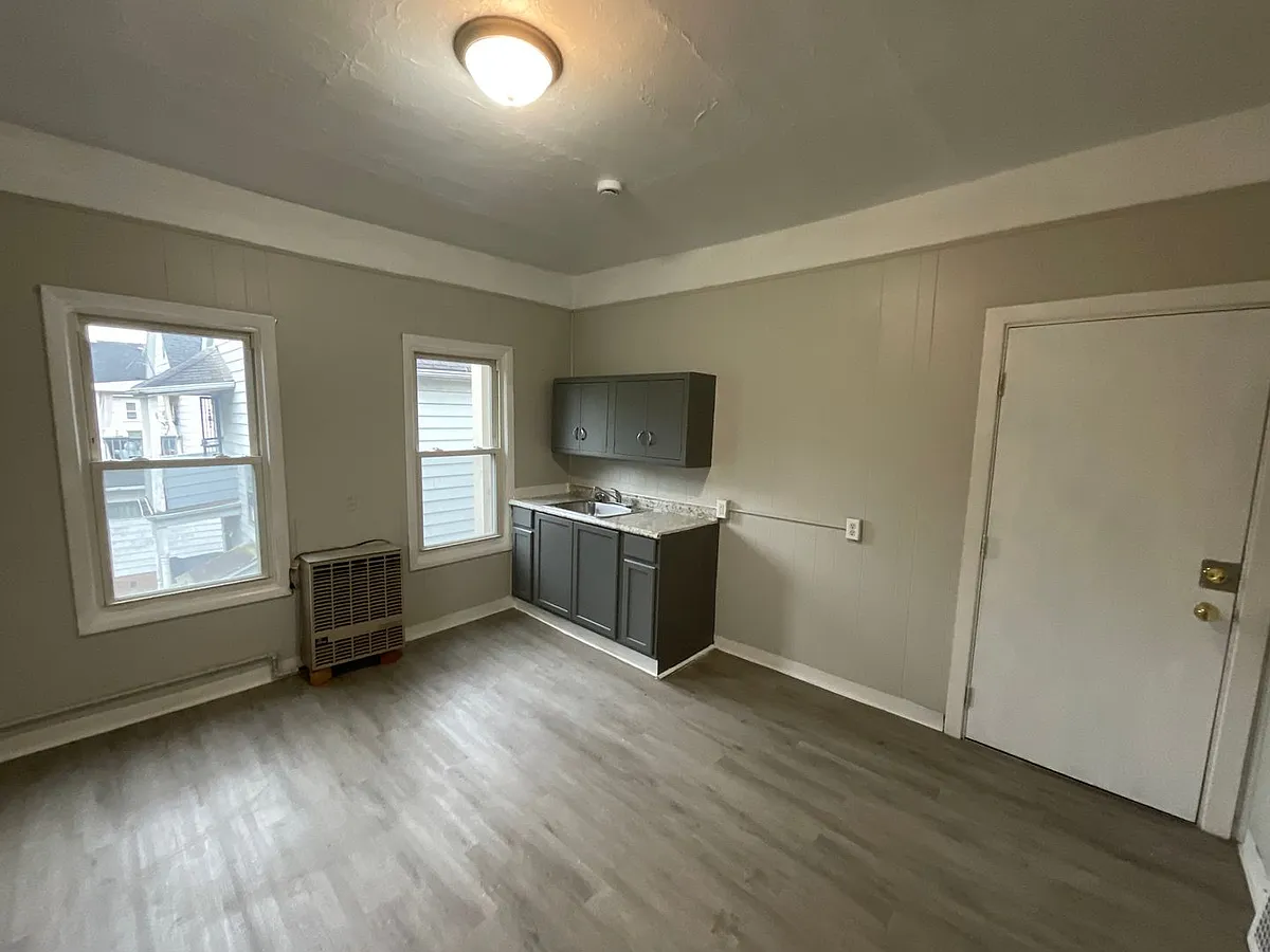 Building Photo - 6807 Worley Ave