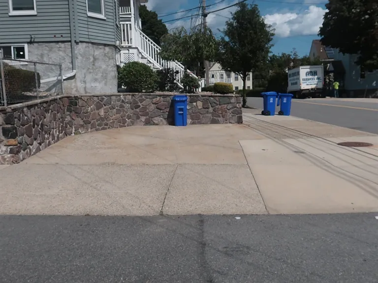 45 Glenwood St #3 — Photo 35
