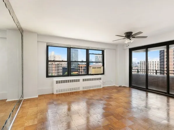 413 Grand Street image 1 of 6