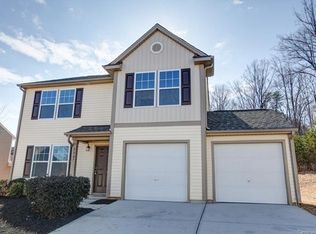 2207 Lake Vista Dr, Mount Holly, NC 28120