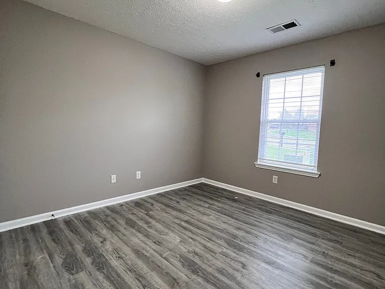 144 Croghan Way — Photo 9