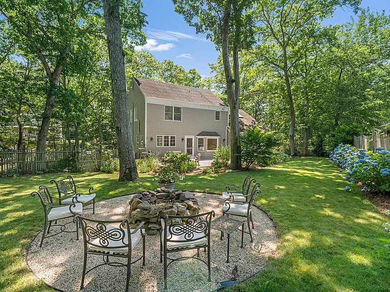 63 Widener Ln — Photo 3
