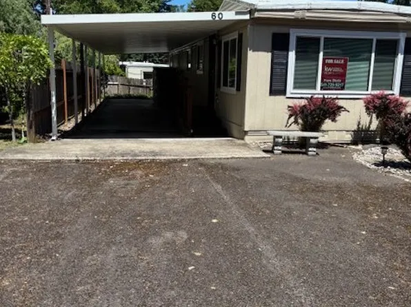 39140 Dexter Rd Space 60, Dexter, OR 97431