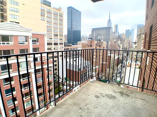 Rented by Corcoran | media 1