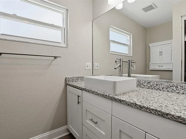 5207 86th Street Ct W — Photo 22