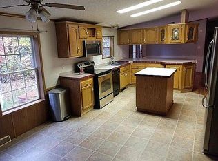 110 Ella Gerald Rd, Canaan, ME 04924