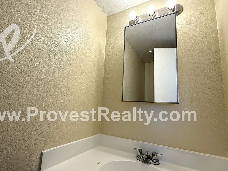 Sioux Rd 22526- / AVT 2 LLC — Photo 11