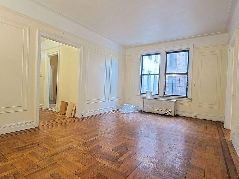 1st image of 2110 Westbury Ct APT 3F