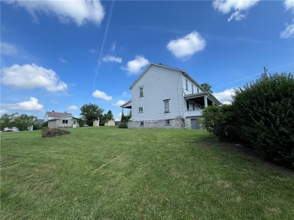 15 Hinsey St N, Oliver, PA 15472