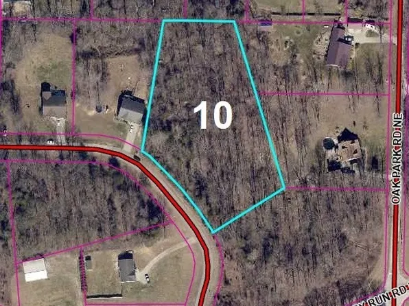  Eagle Point Drive NE #10, New Salisbury, IN 47161