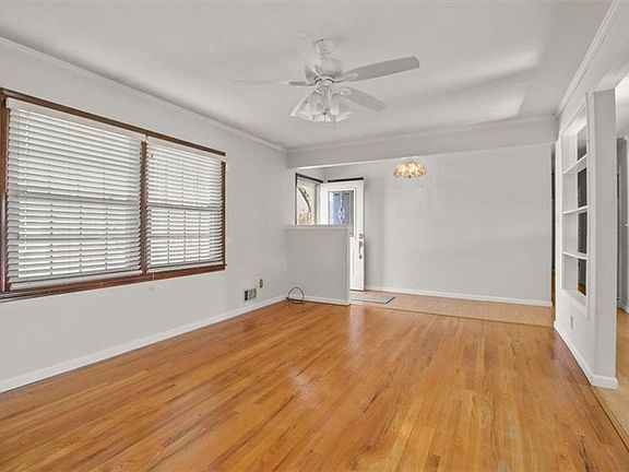 5th image of 16901 E 31st St S