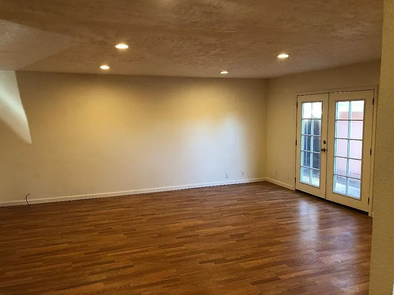1450 Palm Street — Photo 7