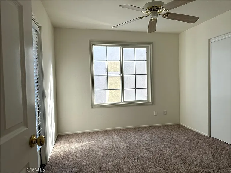 7297 Cobble Creek Dr — Photo 35