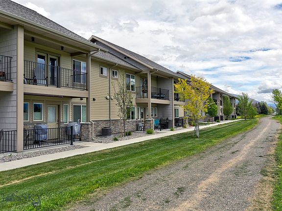 2nd image of 2930 Warbler Way Unit C