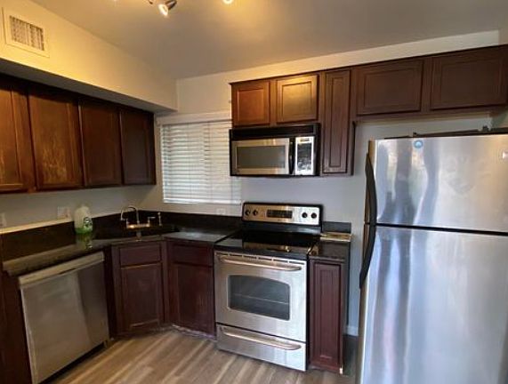 5th image of 310 W Earll Dr Unit 209