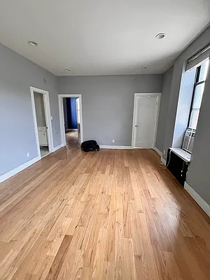 Rented by Space Real Estate | media 20