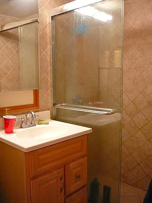 Rented by City Connections Realty | media 79