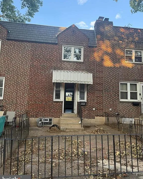 585 Snowden Rd