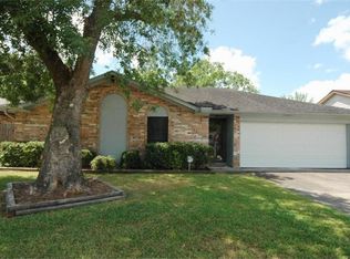 1522 Chippawa Ln, Pasadena, TX 77504