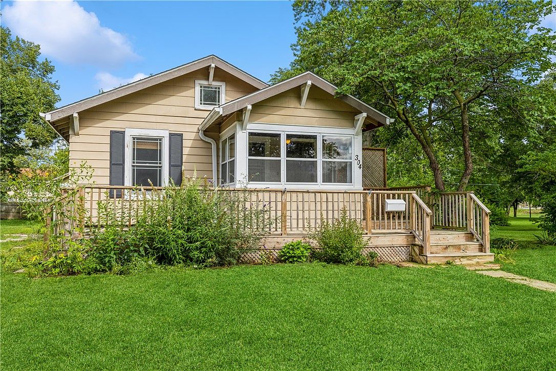 304 S Riverside Dr, Ames, IA 50010 Zillow