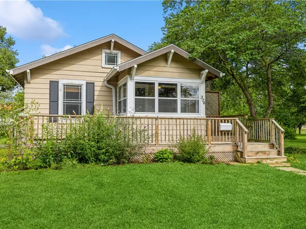 304 S Riverside Dr, Ames, IA 50010