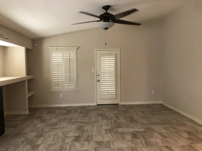6216 Lovebird Ln — Photo 20