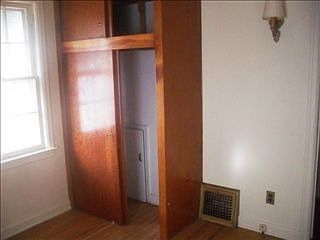 3rd image of 1729 Morehouse Ave