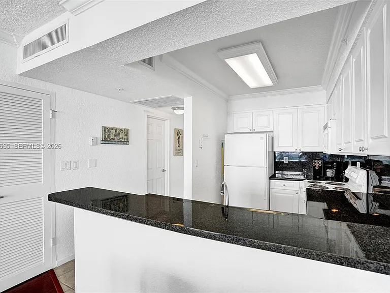 2501 S Ocean Dr #1504 — Photo 16