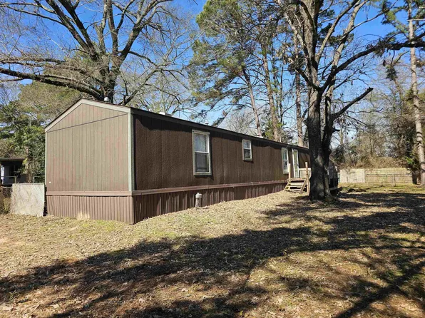 120 County Road 3513, Bullard, TX 75757