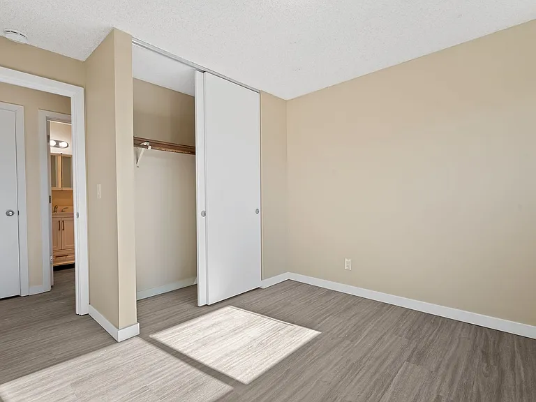 Stonebridge Apartments — Photo 75