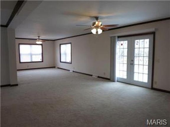 4th image of 1462 Riverwood Dr