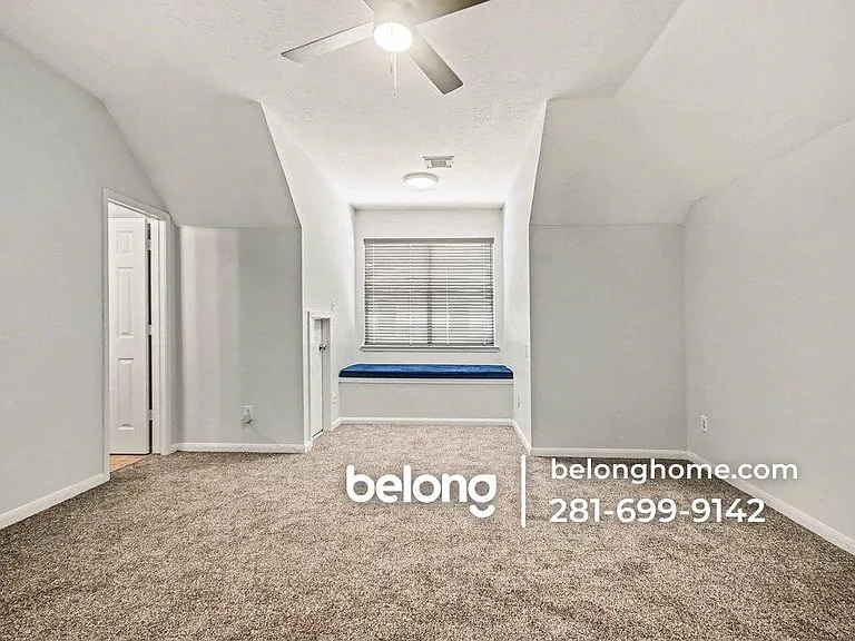 2855 Everett Dr — Photo 16