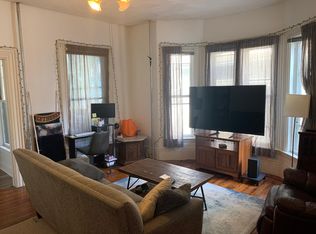 17 Evergreen Ave #1, Somerville, MA 02145