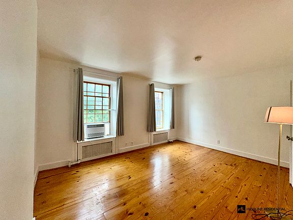 2nd image of 409 E 118th St #3