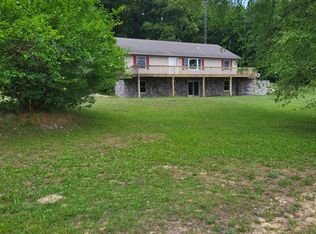 2811 Hoyt St, Niles, MI 49120