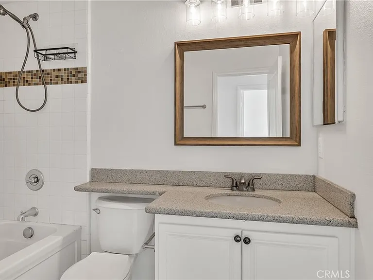18945 Northern Dancer Ln — Photo 24