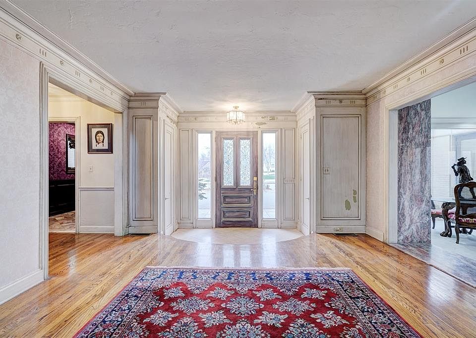 6805 Avondale Dr, Nichols Hills, OK 73116 | Zillow