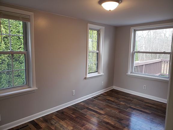 Extra side room