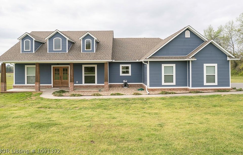 1st image of 7933 Belmont Dr