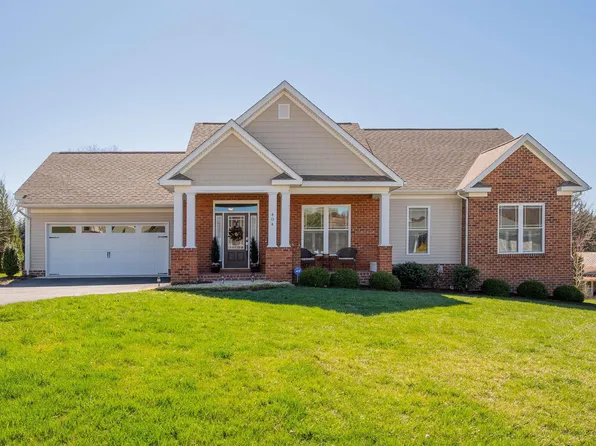 404 Prospect St, Blacksburg, VA 24060