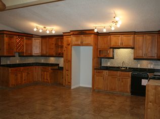 3582 S Pratt St, Tulare, CA 93274
