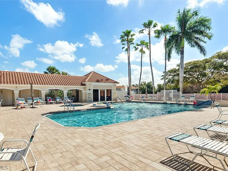 11271 Tamarind Cay Ln #1608 — Photo 24