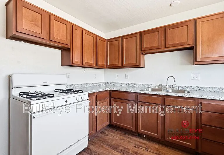 5644 S 7th St #2 — Photo 7