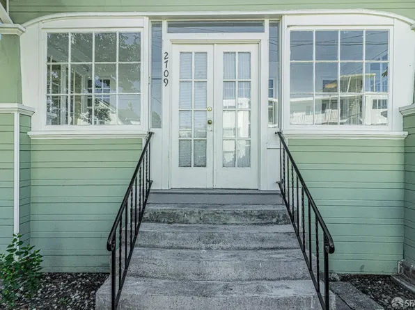 2709 Nicol Ave, Oakland, CA 94602