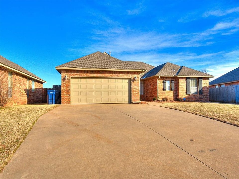 1st image of 19108 Canyon Creek Pl