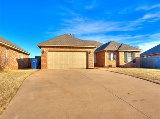 19108 Canyon Creek Pl, Edmond, OK 73012