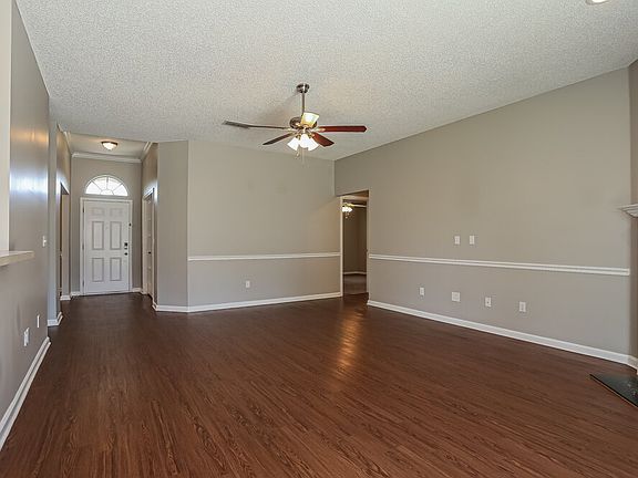 5th image of 12271 Scotts Cove Trl