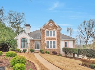 221 Hawick Ln, McDonough, GA