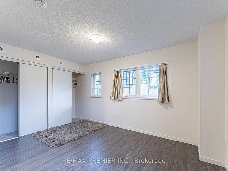 26 Bruce St #B02 — Photo 10